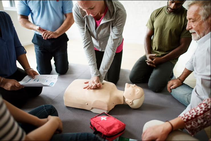 Top 5 First Aid Skills Everyone Should Know_ Essential Life-Saving Knowledge